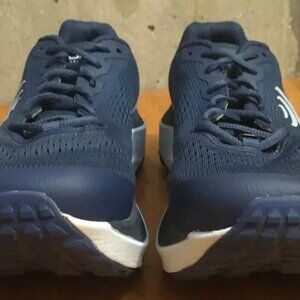 TOPO ATHLETIC ULTRAVENTURE 3 Womens Running Shoes Size 8 WIDE NAVY/BLUE NO BOX